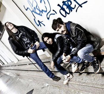 http://thrash.su/images/duk/BLACKSKULL - band.jpg